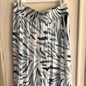 Patterned Pants Size M